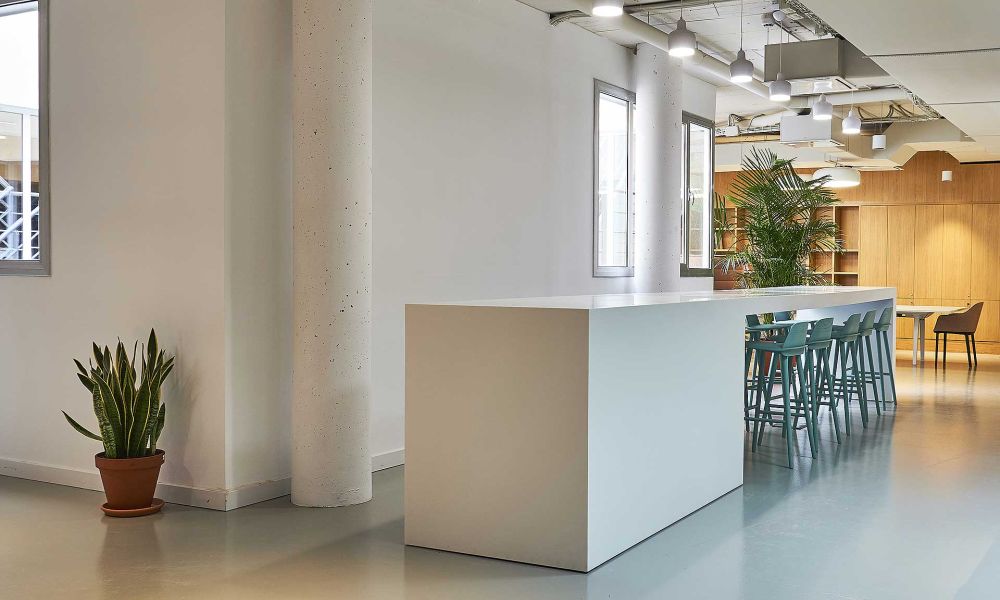 Mobiliario solid surface